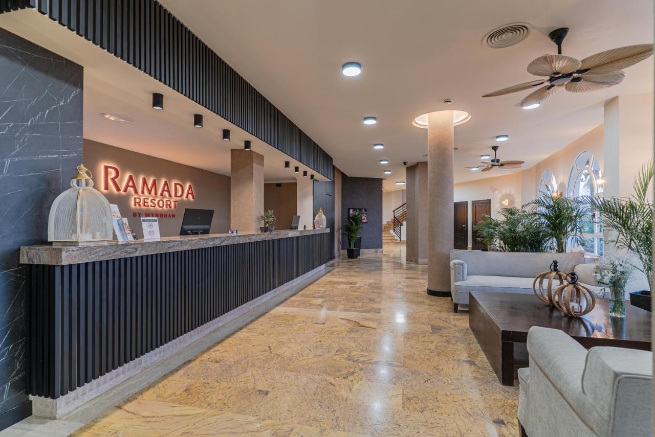 Ramada Resort By Wyndham El Puerto de Mazarrón Exterior foto